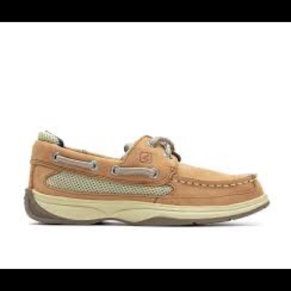 Sperry lanyard boat shoes